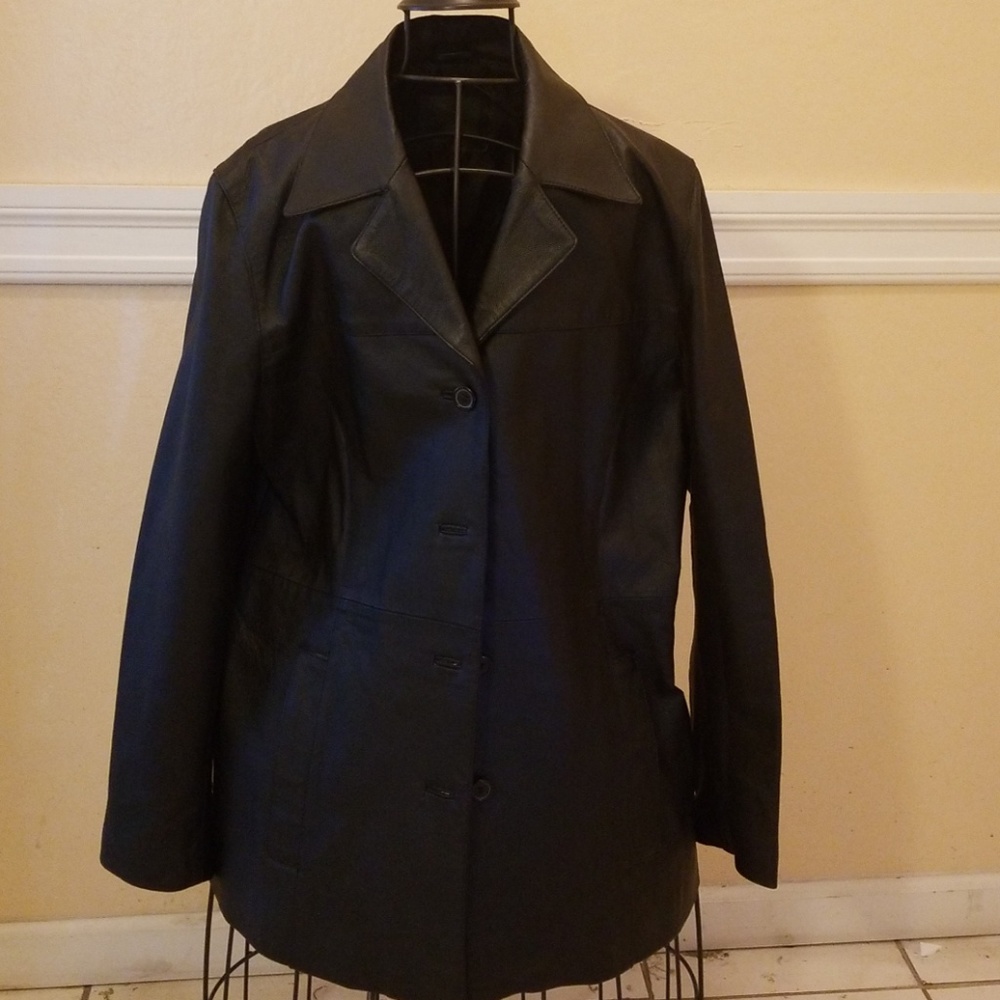 NWOT UNIFORM BY JOHN PAUL RICHARD LEATHER JACKET
